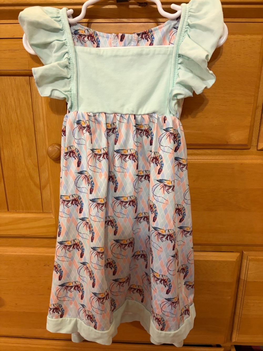 Jolie-Beau Girl's Light Green Dress with Shrimp Print and Ruffles Size 3T EUC